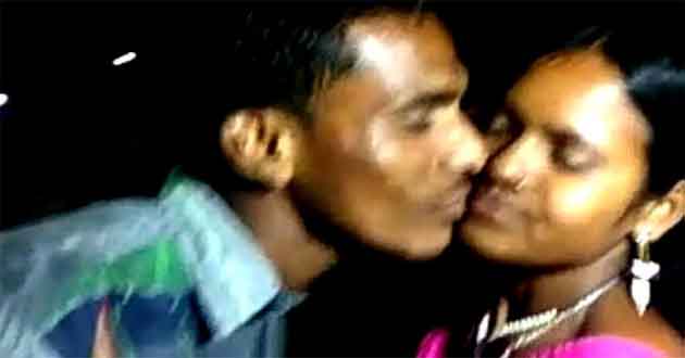 डुमरिया चुंबन प्रतियोगिता को लेकर झारखंड में हंगामा