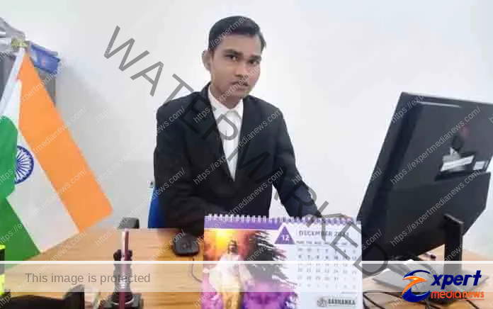 This is an exemplary effort to preserve the extinct culture and languages making this the Birhor Hindi English dictionary 2