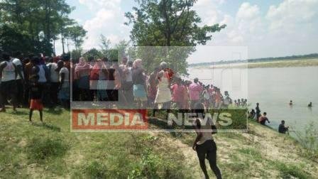बिहार में बड़ा हादसा, नदी में डूबी नाव, 20 लापता, अब तक मिले 6 शव 1 Big accident in Bihar boat sunk in river 20 missing 6 bodies found so far 2