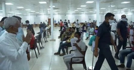 डीएसपी द्वारा यौन शोषण का मामला पहुंचा सीएम जनता दरबार, पीड़िता ने डीजीपी पर लगाए गंभीर आरोप 1 The case of sexual abuse by DSP reached CM Janata Darbar the victim made serious allegations against DGP