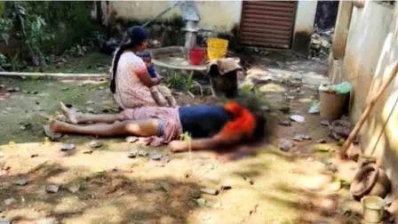 बैंककर्मी की चाकू गोदकर दिनदहाड़े हत्या, शादीशुदा महिला संग प्रेम पड़ा महंगा 1 Bank worker murdered in broad daylight by adopting a knife love with married woman was costly