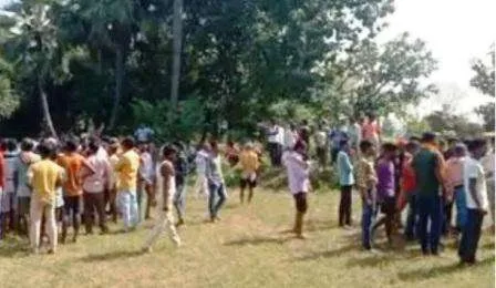 गंदा राजः देश की सरहद पर तैनात सीआरपीएफ जवान की पत्नी संग गैंगरेप बाद हत्या 1 Dirty Raj The wife of a CRPF jawan posted on the border of the country was murdered after the gang rape