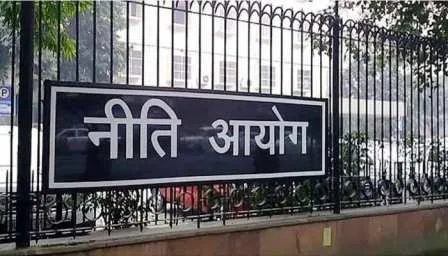 झारखंड का रामगढ़-लातेहार बना देश में नं.1-नं.2 फिसड्डी जिला, जानें नीति आयोग की रैंकिंग 1 Jharkhands Ramgarh Latehar became the No.1 No.2 lagging district in the country know the ranking of NITI Aayog