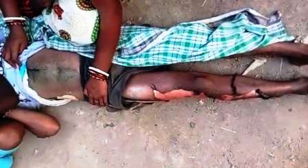 Hilsa Youth burnt alive in Nadaha villagers ruckus police fired 6 rounds