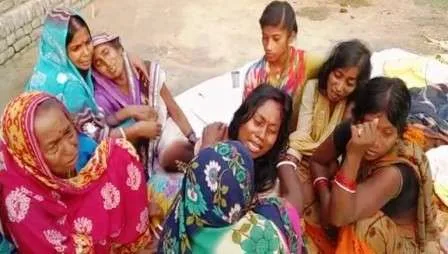 बिहारः जहरीली शराब पीने से 6 की मौत, पुलिस डाल रही कटहल की सब्जी और चावल खाने से हुई मौत का दबाव 1 Bihar 6 died due to drinking poisonous liquor police are putting pressure on death due to eating jackfruit vegetable and rice