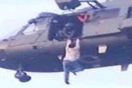 त्रिकुट रेपवे हादसाः रेस्क्यू के दौरान हेलिकॉप्टर से खाई में गिरा युवक, अब तक 3 की मौत