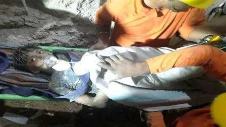 104 घंटे के देश का सबसे बड़ा रेस्क्यू के बाद 80 फीट गहरे बोरवेल से सकुशल बाहर निकला बालक 1 After 104 hours of the countrys largest rescue a boy emerged safely from an 80 foot deep borehole 1