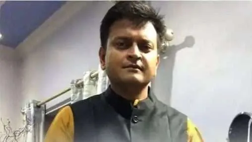 जदयू ने अजय आलोक समेत 4 नेताओं को पार्टी से बाहर निकाला, जानें क्यों हुई बड़ी कार्रवाई? 1 JDU expelled 4 leaders including Ajay Alok from the party know why the big action was taken 1