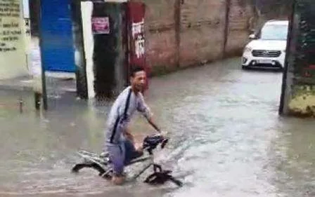 दावों और हकीकत के बीच सिसकने को मजबूर है रेणु का फारबिसगंज नगर 1 Renus Forbesganj city is forced to sob between claims and reality 1