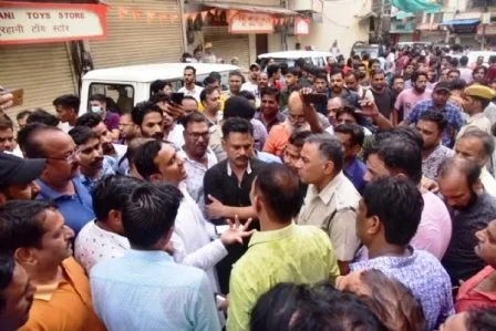 विवादों से घिरी नूपुर शर्मा के एक समर्थक की दिनदहाड़े तलवार से काटकर निर्मम हत्या 1 The ruthless murder of a supporter of Nupur Sharma surrounded by controversies with a sword in broad daylight 1