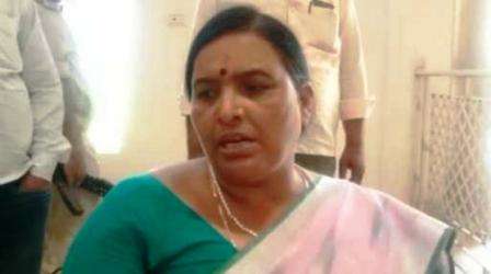 नवादा में ‘अग्निपथ’ आंदोलनकारियों ने भाजपा विधायक अरूणा देवी पर किया हमला, 5 चोटिल
