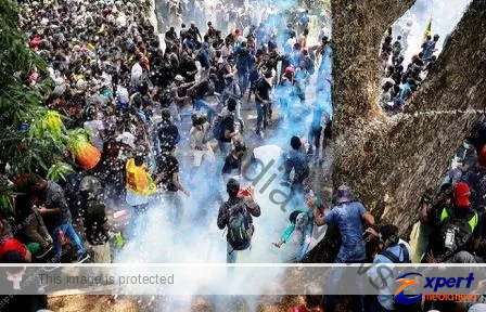 श्रीलंका में सड़कों पर उतरी सेना, संयुक्त राष्ट्र ने शांतिपूर्ण लोकतांत्रिक परिवर्तन को कहा 1 Army on the streets in Sri Lanka UN calls for peaceful democratic change