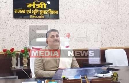 राजस्व मंत्री रामसूरत राय को दूसरी बार चुभे सीएमओ के तीर, फड़फड़ाकर बोले... 1 CMOs arrow pricked Revenue Minister Ramsurat Rai for the second time fluttered and said...