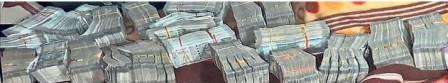 West Bengal Police arrested 3 Congress MLAs from Jharkhand with 50 lakh cash 3