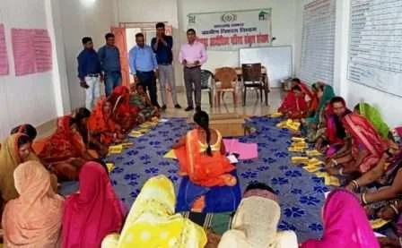 आकर्षण का केन्द्र बनी झारखंड के सखी मंडल की किफायती राखियां 1 Affordable rakhis of Sakhi Mandal of Jharkhand became the center of attraction 2