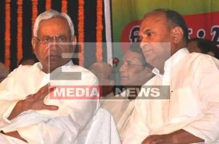 विश्लेषणः सीएम नीतीश से रिश्ते में खटास के बाद आरसीपी सिंह का जदयू से इस्तीफा 1 नीतीश आरसीपी सिंह