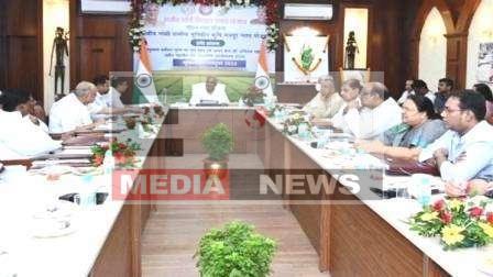 छत्तीसगढ़ मंत्रिमंडल के फैसले में 32 प्रतिशत आदिवासी आरक्षण को बढ़ाने पर मुहर 1 Chhattisgarh cabinets decision to increase tribal reservation by 32 percent