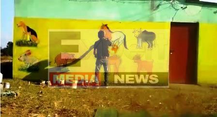 करम फाउंडेशन द्वारा भितिचित्र के माध्यम से बिरहोरी भाषा संरक्षण का अनूठा प्रयास 1 Karam Foundations unique effort to conserve Birhori language through graffiti 11