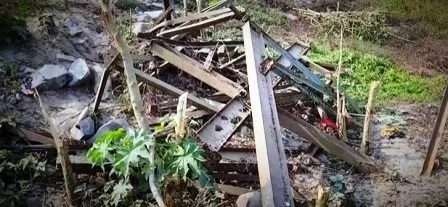 विश्व कीर्तिमान बना रहे बिहार के चोरः अब सुरंग बना रेल इंजन चुराया, बरौनी से मुजफ्फरपुर ले जाकर बेच दिया 1 Thieves of Bihar becoming world famous Stolen railway engine made of tunnel sold it after taking it from Barauni to Muzaffarpur 1