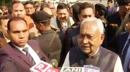 जहरीली शराब से हुई मौतों पर बोले सीएम नीतीश कुमार- 'जो पियेगा वो मरेगा ही, उदाहरण सामने है' 1 Nitish Kumar