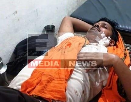 नालंदा में 15 दिन के अंदर दूसरी बड़ी बैंक लूट, दक्षिण बिहार ग्रामीण बैंक की ओइयाव बाजार शाखा से 14 लाख की लूट, फायरिंग-चाकूबाजी में एक जख्मी 1 Dakshin Bihar Gramin Banks Oiyav Bazar branch was robbed of 14 lakhs in broad daylight firing knife also happened 1