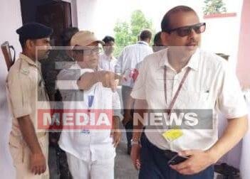 छुट्टी से लौटे केके पाठक के इस बड़े आदेश को नालंदा डीएम ने दी चुनौती 1 During the inspection of this high school in Nalanda Education Departments Additional Secretary KK Pathak failed 1 e1693289029141