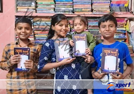 Children inaugurated Yatra Kitabon Ki written by Mukesh dedicated to the late journalist 1