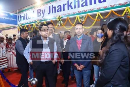 दिल्ली प्रगति मैदान में झारखण्ड टूरिज्म स्टाल पर ‘सिटी ऑफ़ फॉल्स’ की व्यापक जानकारी 1 Information about ‘City of Falls at Jharkhand Tourism Stall in Delhi Pragati Maidan