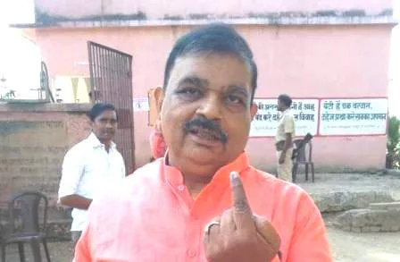 ईवीएम से चुनाव हारने वाले देश के दूसरे और बिहार के पहले कांग्रेस उम्मीदवार थे अनिल कुमार 1 Anil Kumar was the second Congress candidate in the country and the first from Bihar to lose the election through EVM