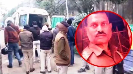 बेगूसराय में शराब तस्कर ने दारोगा को ऑल्टो कार से कुचला, मौत, एक जवान गंभीर 1 बेगूसराय में शराब तस्कर ने दारोगा को ऑल्टो कार से कुचला