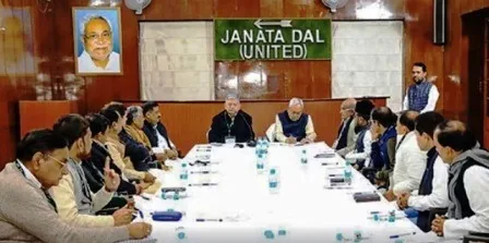 जदयू अध्यक्ष पद से ललन का इस्तीफा, नीतीश ने फिर संभाली पार्टी की कमान 1 ललन का जदयू अध्यक्ष पद से इस्तीफा