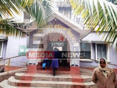 नालंदाः कस्तूरबा गांधी बालिका आवासीय विद्यालय की वार्डन पर छात्रा की हत्या की प्राथमिकी दर्ज 1 Nalanda FIR lodged against the warden of Kasturba Gandhi Girls Residential School for murder of a student 1