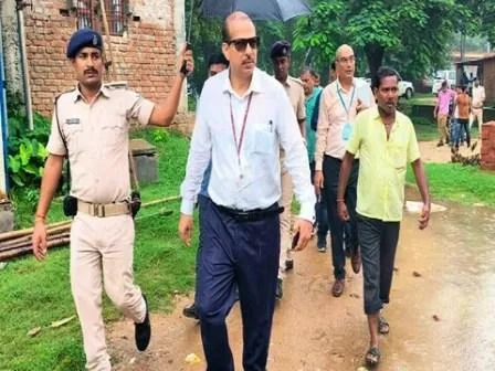 बिहार के स्कूलों का नहीं बदला टाइमिंग, सुबह 9 बजे से शाम 5 बजे तक ही खुलेंगे 2 कहीं नहीं जा रहे केके पाठक सीएम के संज्ञान पर वापस जल्द लौटेंगे 2