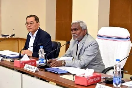 सीएम चम्पाई सोरेन ने की उच्चस्तरीय बैठक, अब उपभोक्ताओं को 125 यूनिट बिजली मुफ्त मिलेगी 1 CM Champai Soren held a high level meeting now consumers will get 125 units of free electricity1