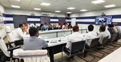 अब बिना रजिस्ट्रेशन और नम्बर प्लेट की गाड़ियां निकली तो खैर नहीं 1 मोटर अधिनियम 2019 की धारा 41 की उपधारा 6