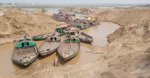 बिहार खनन विभाग ने अवैध बालू कारोबार रोकने के लिए उठाया बड़ा कदम 1 Bihar Mining Department took a big step to stop illegal sand trade