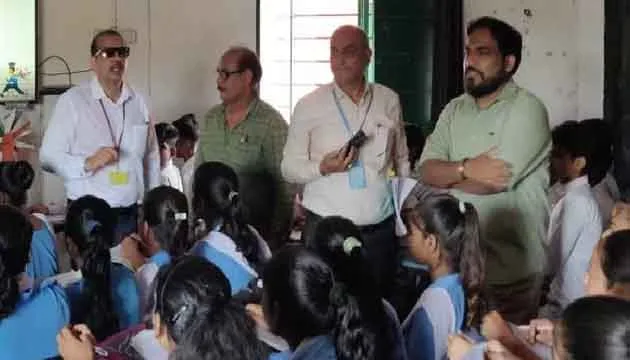 अजब विभाग का गजब आदेश, सुबह 6 बजे तक 10 स्कूलों का करें निरीक्षण 3 Strange order from the department inspect 10 schools by 6 am in the morning