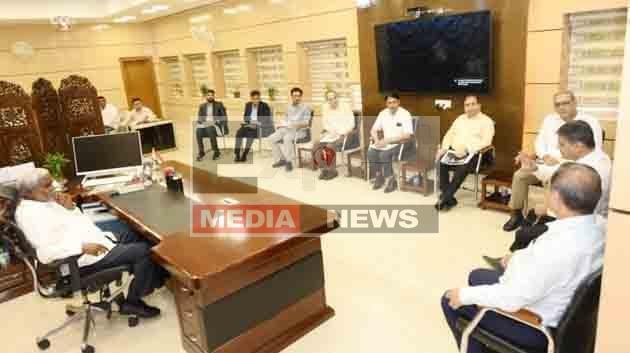 JPSC अध्यक्ष को CM की दो टूक, सितंबर तक पूरी करें सभी नियुक्ति प्रक्रिया 8 CMs clear instructions to JPSC chairman complete all appointment process by September