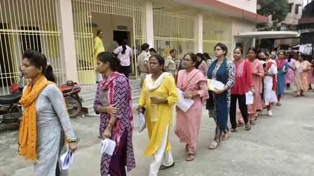 यहां BPSC शिक्षकों की फाइल नहीं भेज रहा 1112 स्कूल, गड़बड़ी का संदेह 6 Here 1112 schools are not sending the files of BPSC teachers, suspicion of irregularity