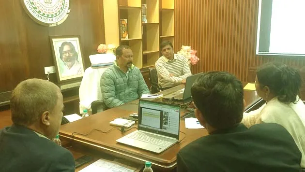 भूमि संबंधी कार्यों को राइट टू सर्विस एक्ट के दायरे में लाने के निर्देश 5 Instructions to bring land related works under the purview of Right to Service Act