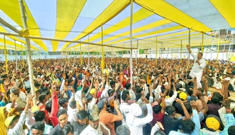 नालंदा में PK का जोरदार स्वागत, लालू-नीतीश-मोदी पर साधा निशाना 1 PK got a warm welcome in Nalanda, targeted Lalu-Nitish-Modi