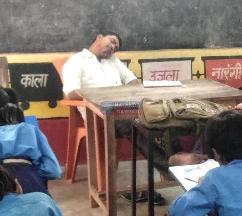 ACS sir please see how tired the teachers of this school are 5