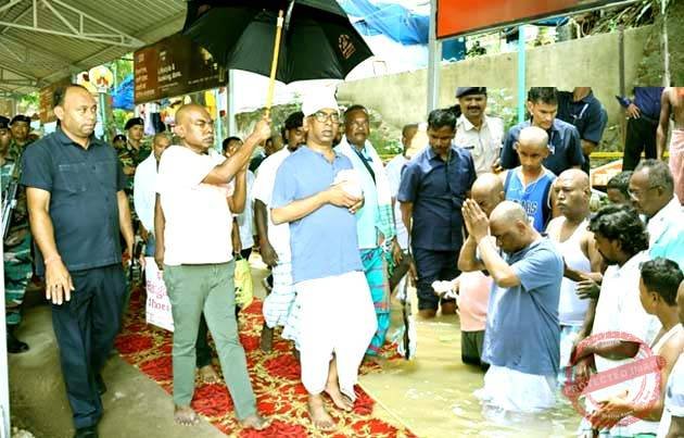 दिशोम गुरु की अस्थियां रजरप्पा दामोदर नदी में विसर्जित 1 Dishom Guru's ashes immersed in Rajrappa Damodar river