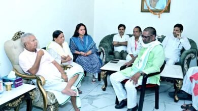 Hemant Soren reached Rabri Devi residence to meet Lalu Prasad Yadav