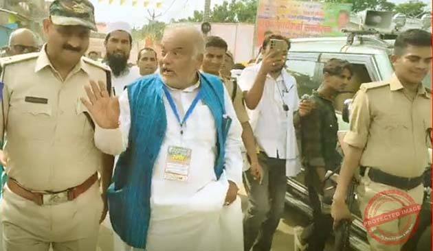 मंत्री श्रवण कुमार को नालंदा के बाद सहरसा में खदेड़ा, जानें पूरा मामला 1 Minister Shravan Kumar was chased away from Nalanda to Saharsa know the whole matter