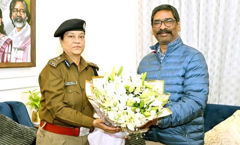 आज सेवानिवृत नहीं हुईं IPS तदाशा मिश्र, झारखंड की प्रथम महिला DGP बनी 1 Tadasha Mishra did not retire today she was appointed as Jharkhand first female DGP