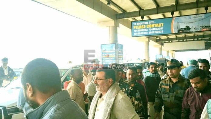 सीएम हेमंत सोरेन को मार्च बाद नहीं मिलेगा वेतन, मंईयां सम्मान योजना होगी बंद : निशिकांत दुबे मंईयां सम्मान योजना झारखंड