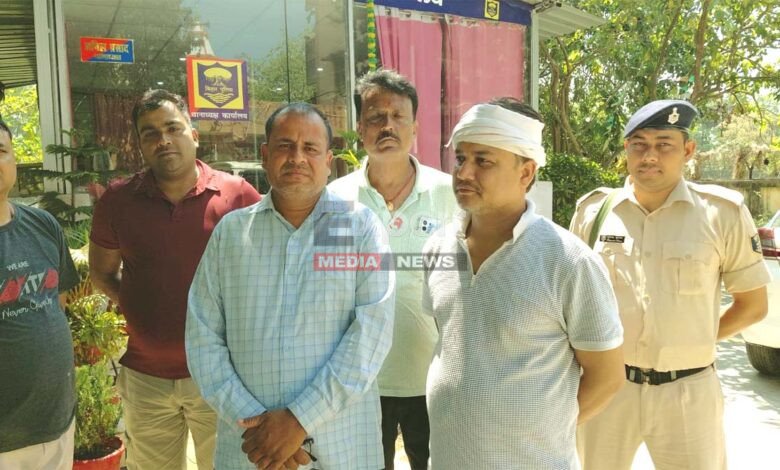 आशा बहाली में रिश्वतखोरी का भंडाफोड़ः नगरनौसा PHC का BCM रंगे हाथ धराया, एक सप्ताह में दूसरी गिरफ्तारी से नालंदा में हड़कंप 1 Nagarnausa Nalanda vigilance raid news