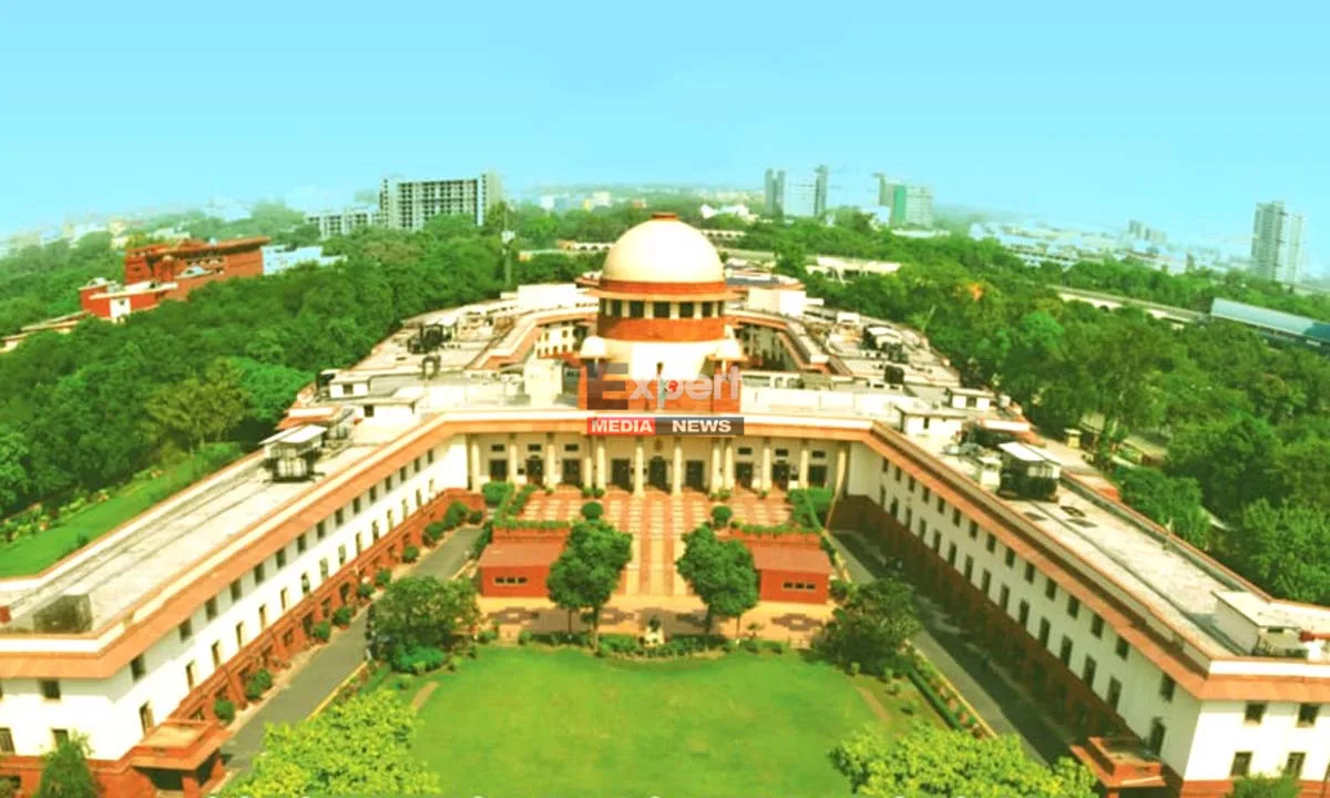 सुप्रीम कोर्ट का सख्त संदेशः बार एसोसिएशनों में महिलाओं को 30% आरक्षण अनिवार्य 11 Supreme Court India order Women reservation bar associations